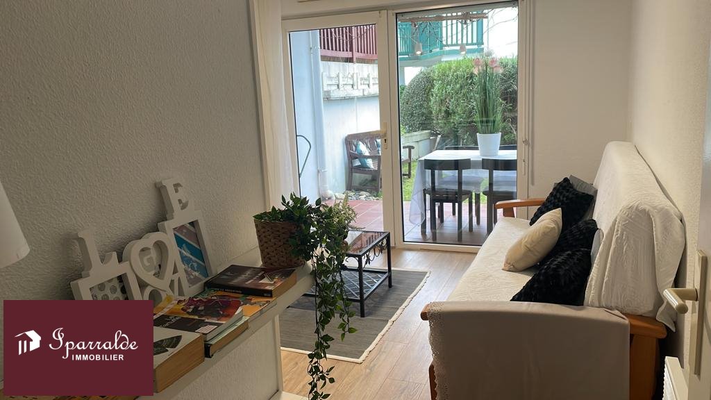 Precioso apartamento con Jardin y Parking en Urbanización con Piscina en Hendaye Plage