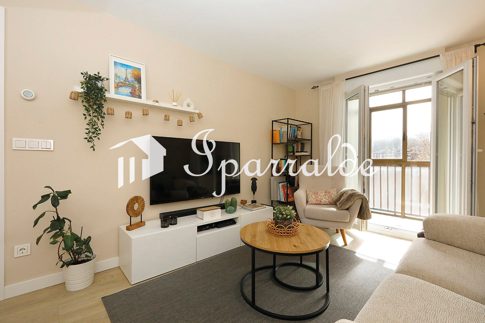 Vivienda totalmente reformada en la Avenida de Navarra