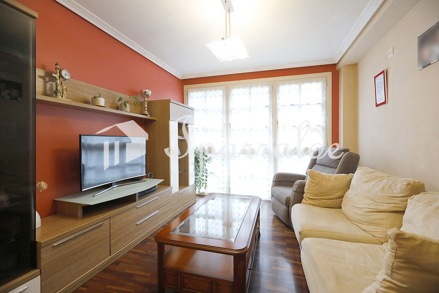 Preciosa vivienda de 3 habitaciones y balcón en el centro