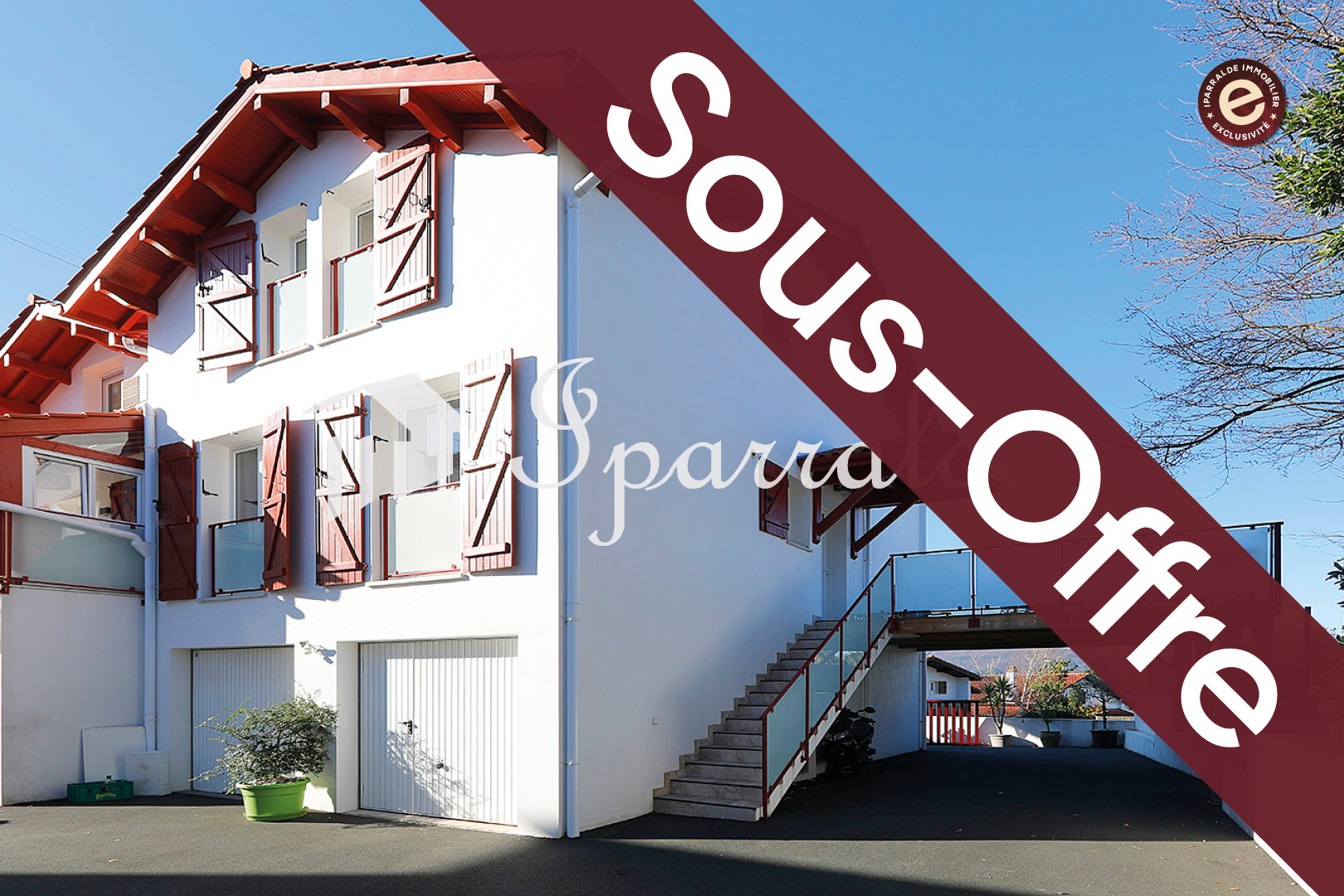 Villa adosada de reciente construcción, cerca de la Bahía