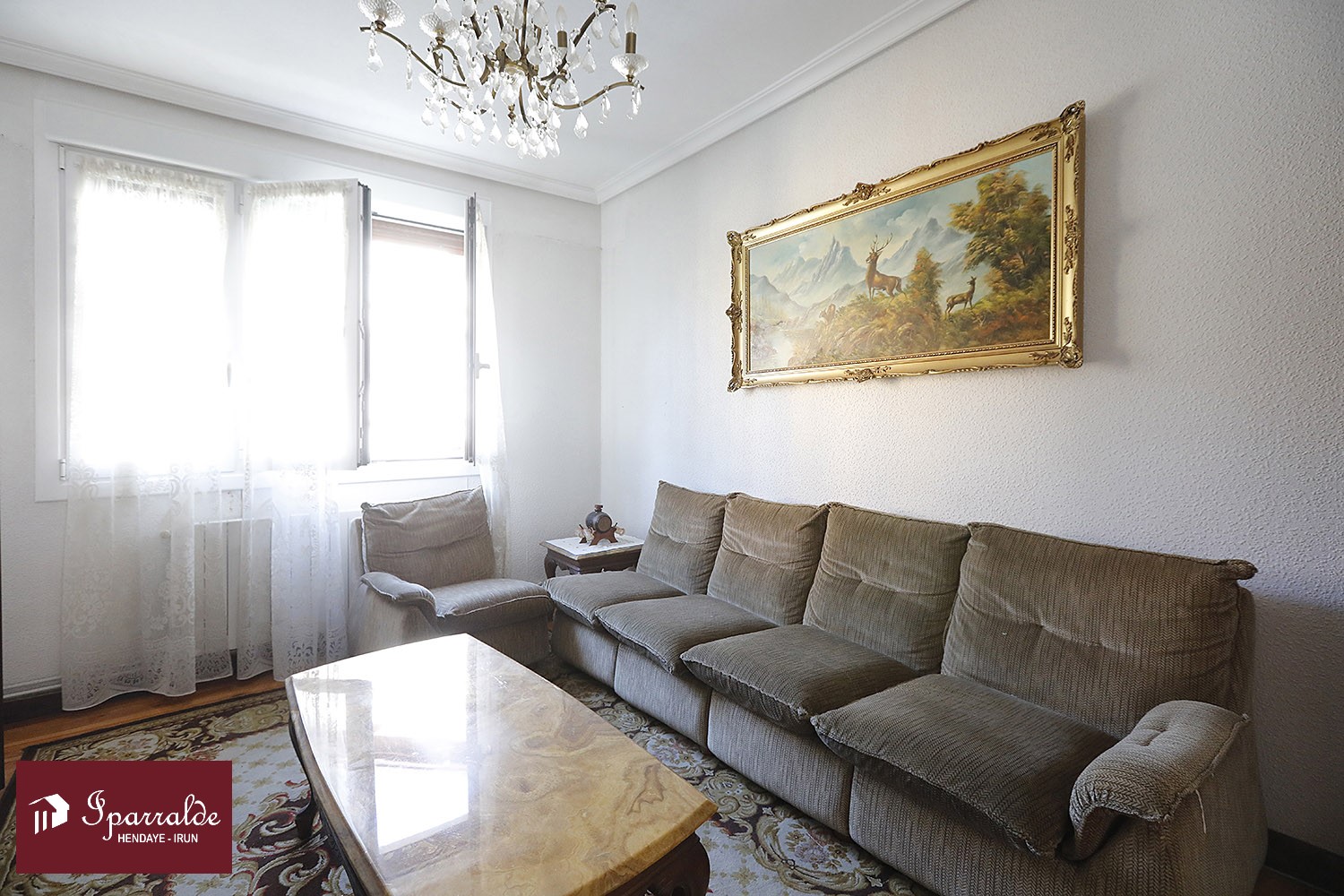 Bonita y soleada vivienda de tres habitaciones en el barrio de Larreaundi  de IRÚN
