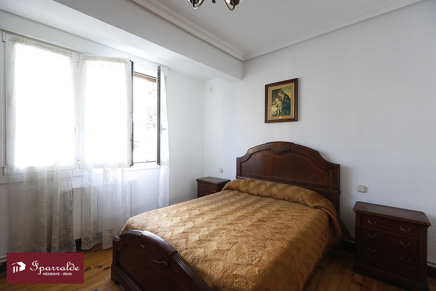 Bonita y soleada vivienda de tres habitaciones en el barrio de Larreaundi  de IRÚN