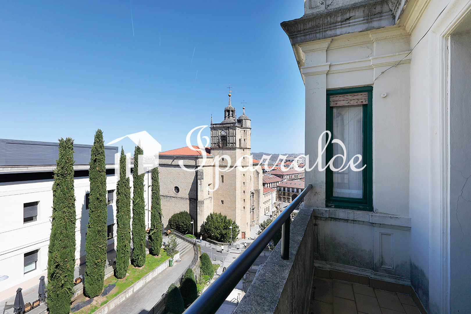 Espectacular piso en pleno centro con grandes vistas