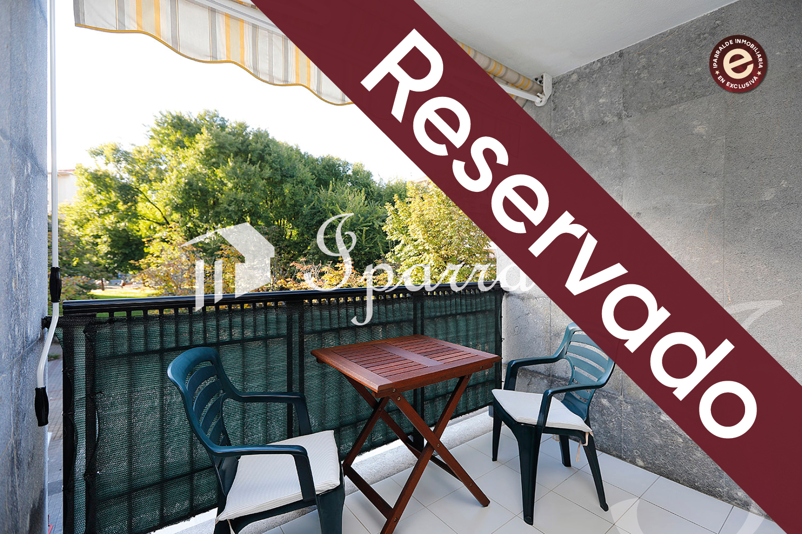 ¡RESERVADO! Impecable vivienda con balcón en la Plaza Anzarán